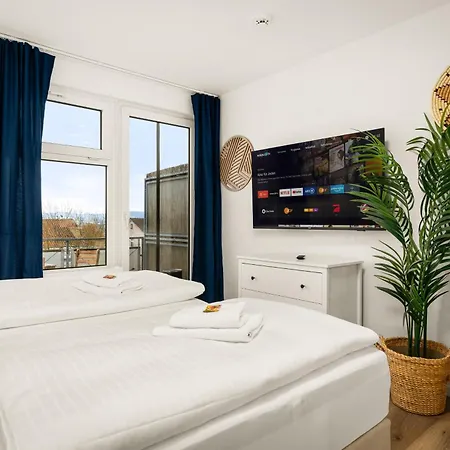 Sowi - Stilvolles Mit Parkplatz - Naehe Klinikum Und Uni Apartman