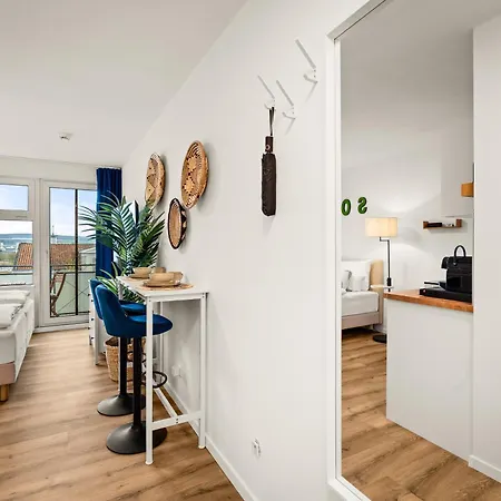 Apartman Sowi - Stilvolles Mit Parkplatz - Naehe Klinikum Und Uni *