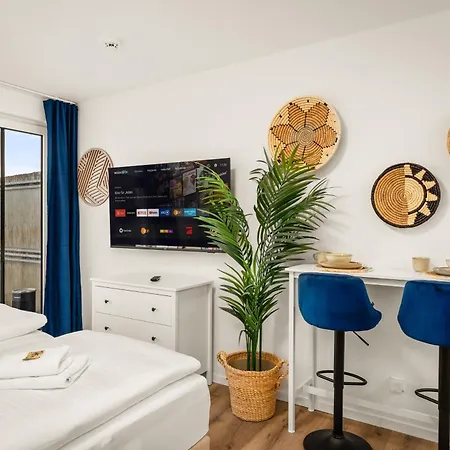 Sowi - Stilvolles Mit Parkplatz - Naehe Klinikum Und Uni Apartman